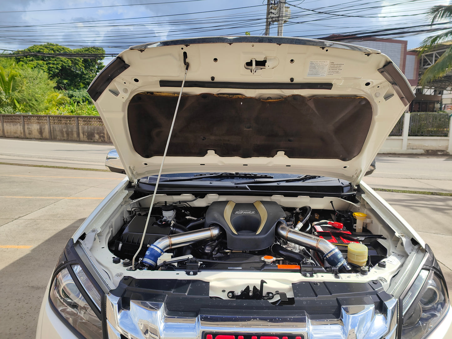 ISUZU D-MAX V-CROSS 3.0 Ddi VGS TURBO 4x4 MT ปี 2014