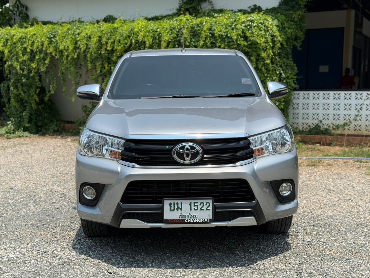 "Toyota Revo cab 2.4E m/t 2018/2561" (เกียร์ธรรมดา)