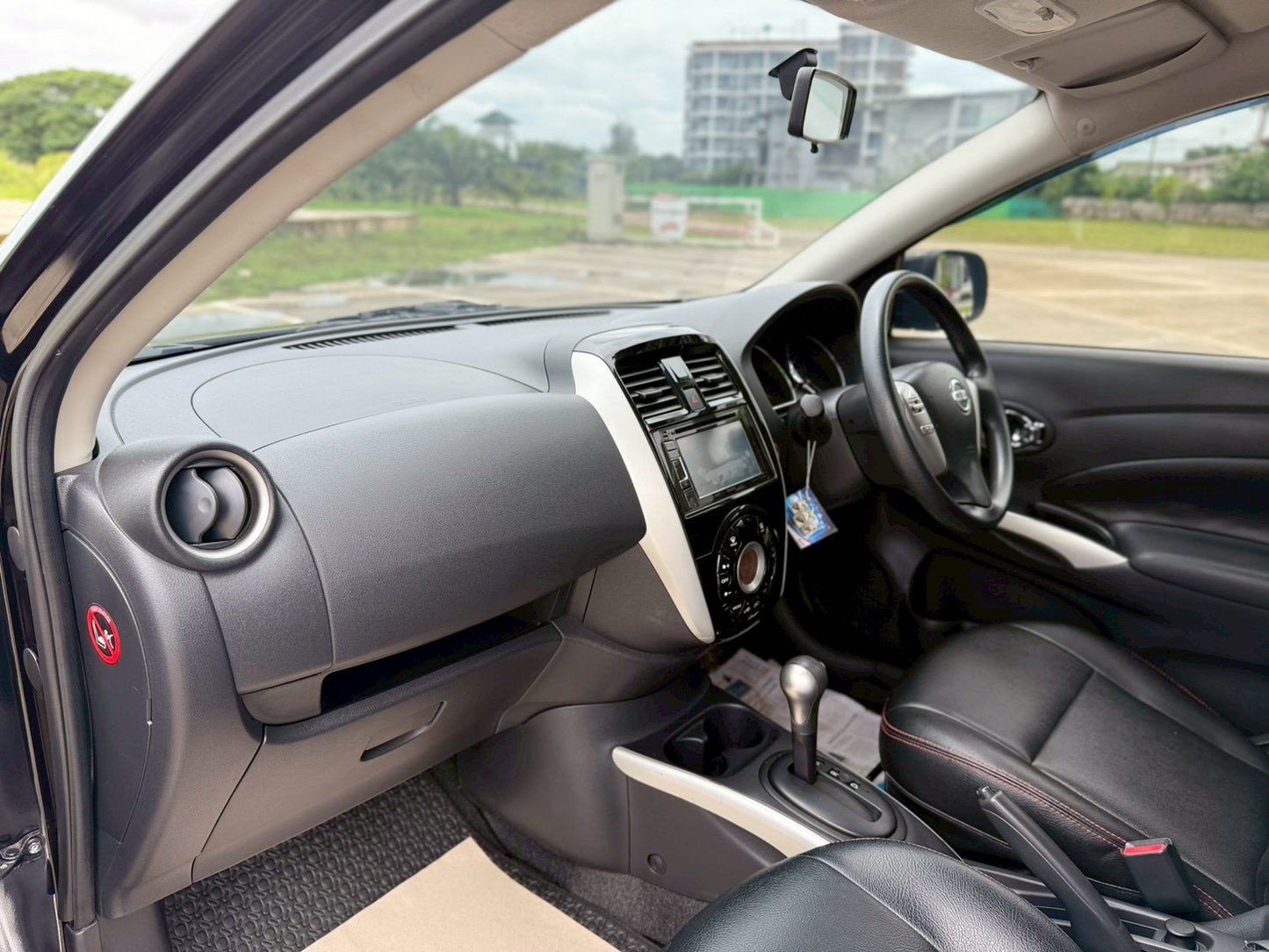 Nissan ALMERA 1.2 VL Sportech