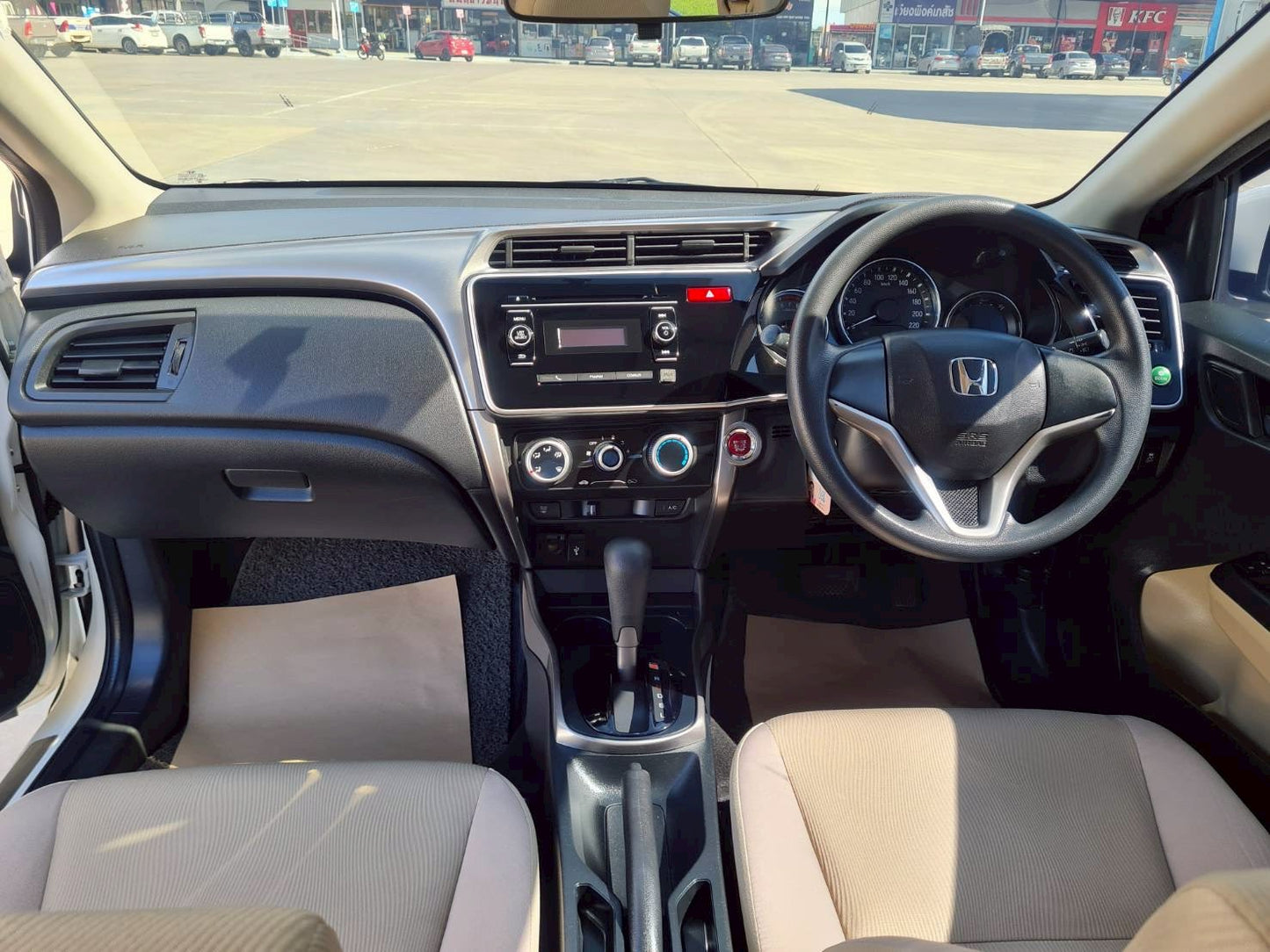 HONDA CITY 1.5 V+ ออโต้ ปี 2016/2559