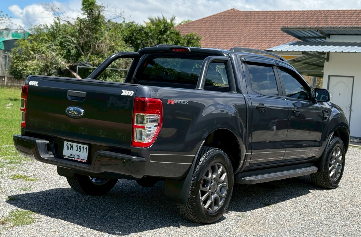 FORD RANGER DOUBLE CAB Hi Racer FX4 2.2 เกียร์ธรรมดา ปี 2017/2560