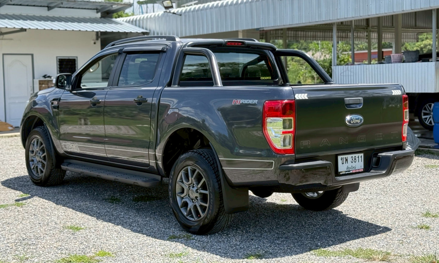 FORD RANGER DOUBLE CAB Hi Racer FX4 2.2 เกียร์ธรรมดา ปี 2017/2560