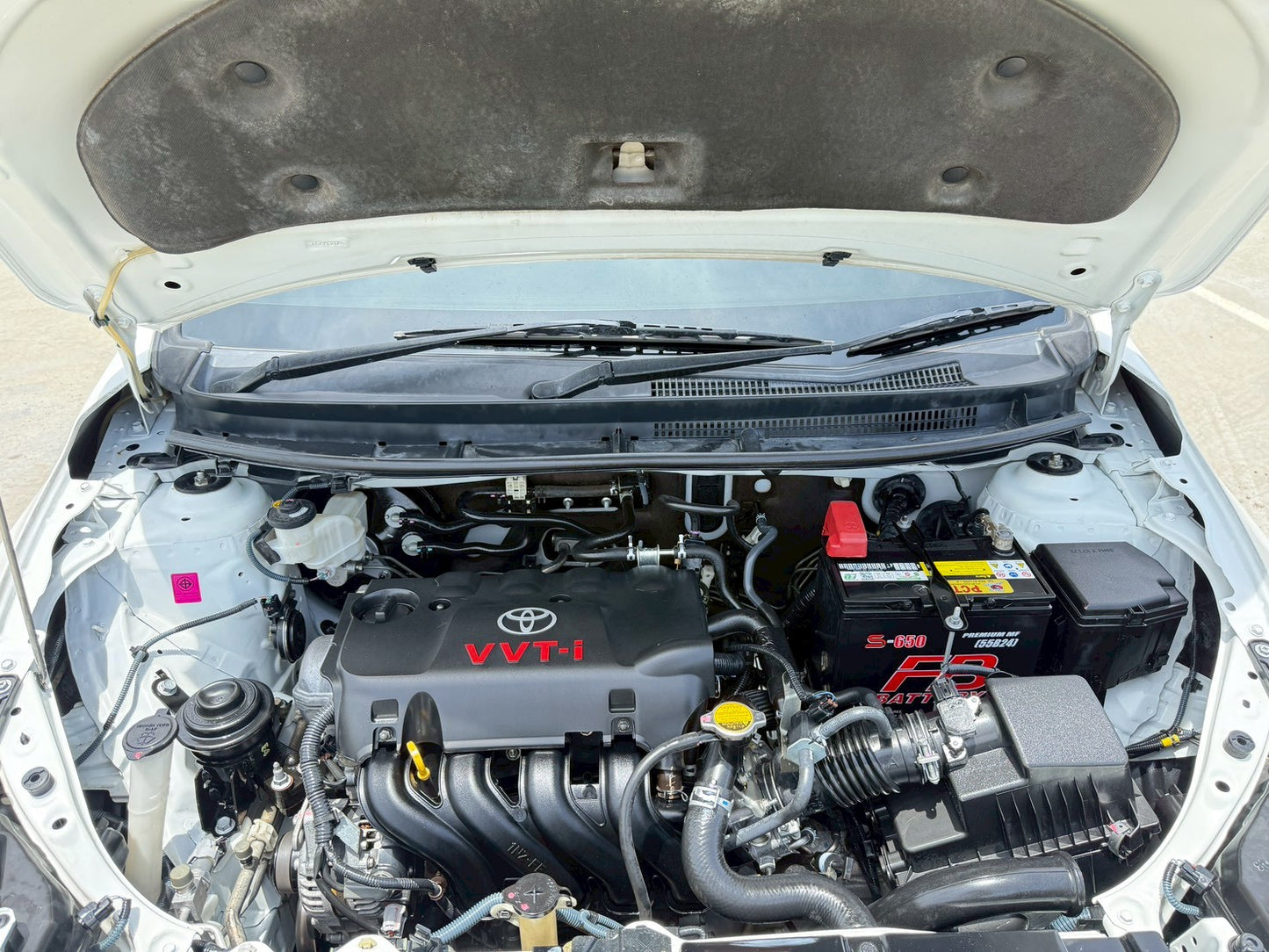 TOYOTA VIOS 1.5E A/T เกียร์ออโต้ 2015/2558