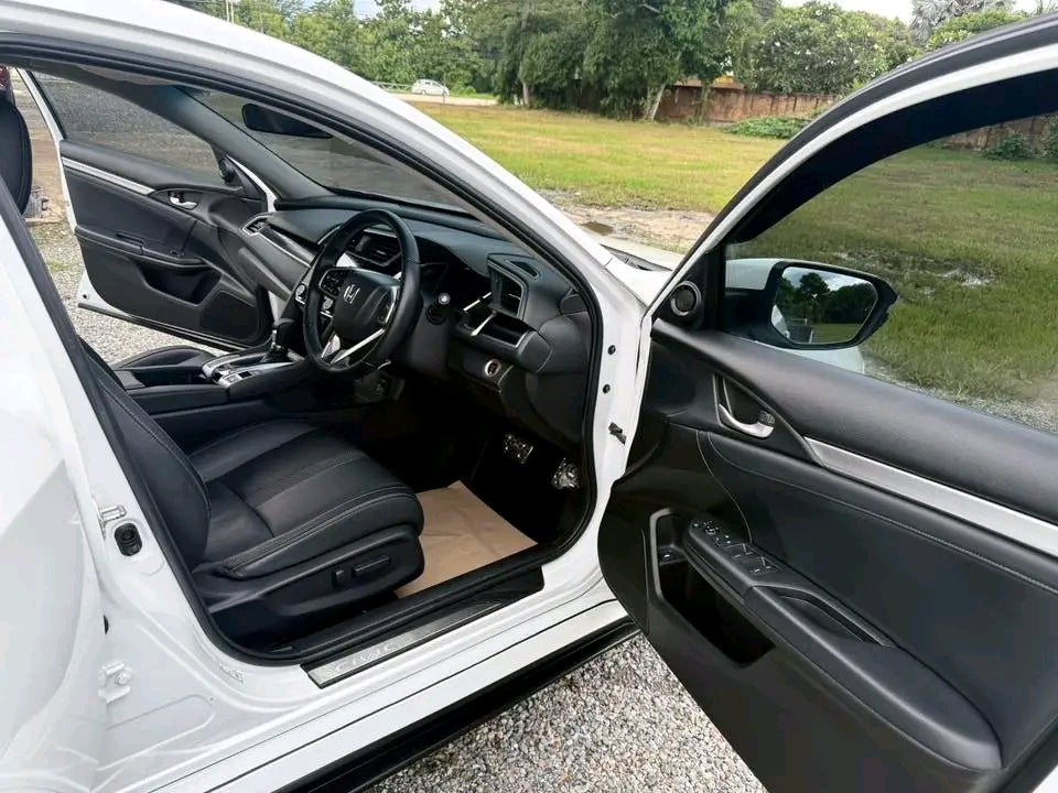 Honda Civic FC 1.8 EL Auto ปี 2020
