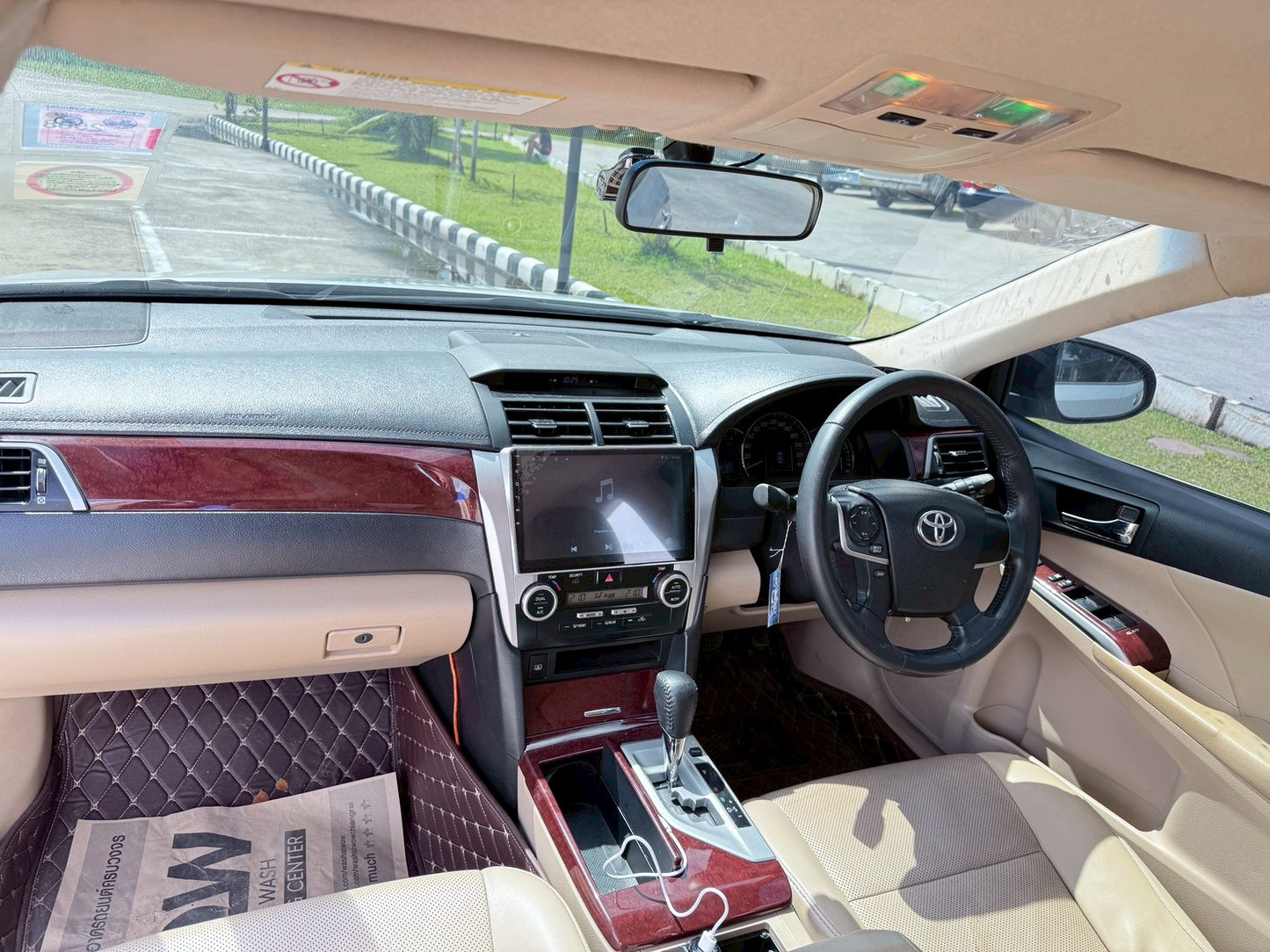 TOYOTA CAMRY 2.0G เกียร์ออโต้ 2012/2555