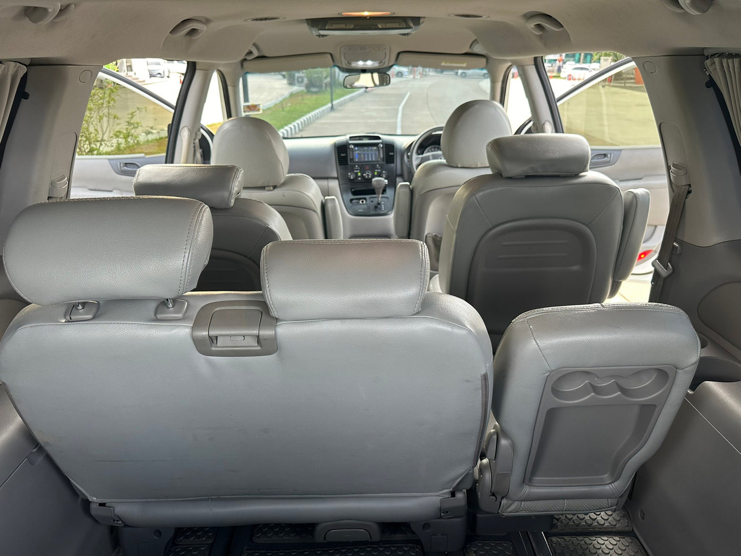 KIA GRAND CARNILAL 2.9 CEO/EX/LX (diesel) ออโต้ ปี 2012/2558