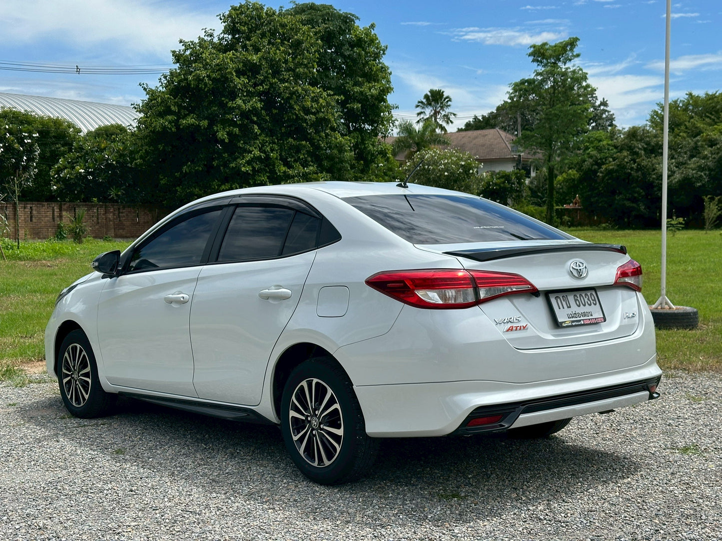 Toyota Yaris Ative Auto 1.2 Play Auto 2021 ปี 2019