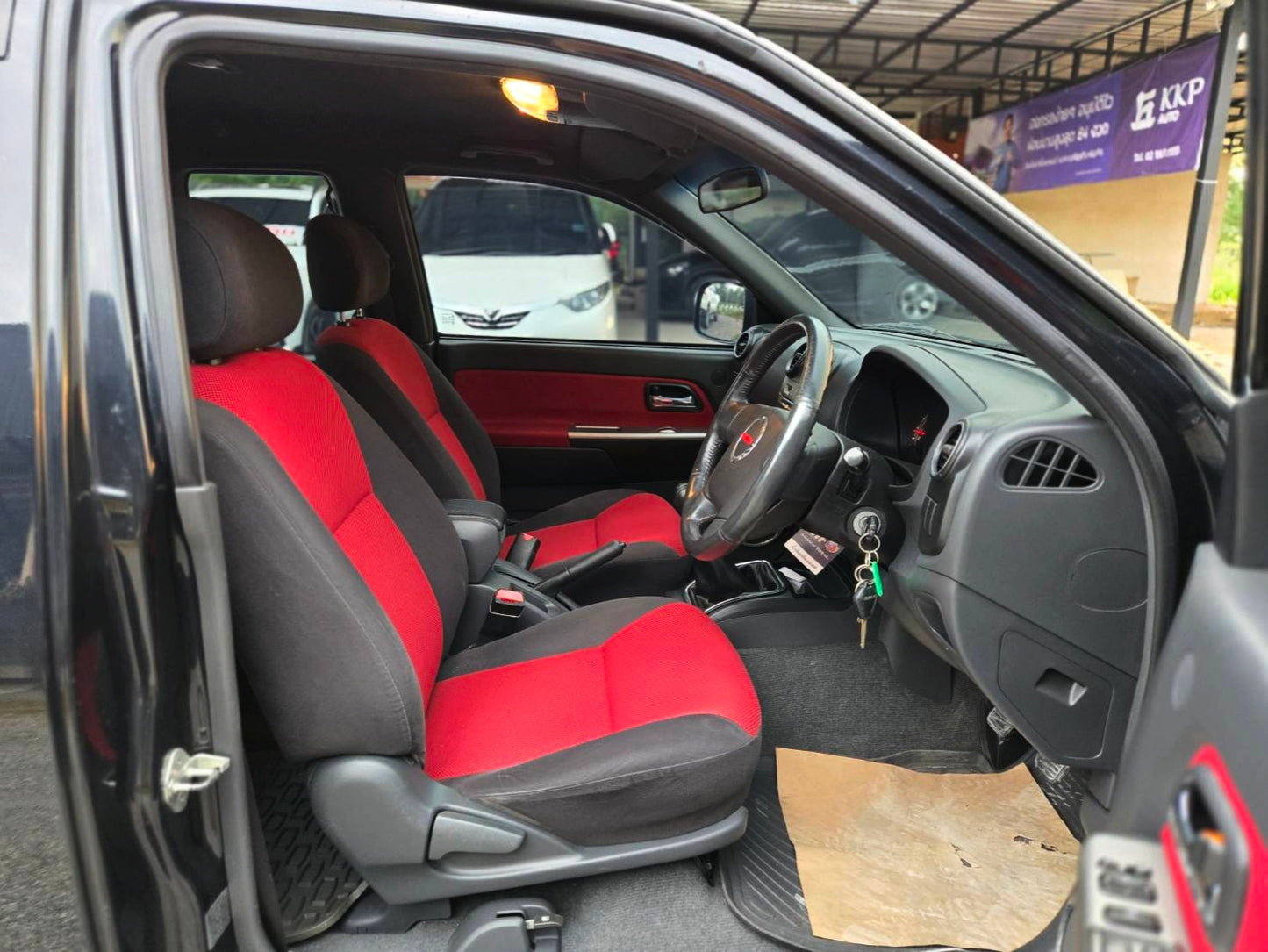 D-MAX Hi-Lander 2.5 X-SERIES Ddi i-TEQ SUPER PLATINUM เกียร์ธรรมดา