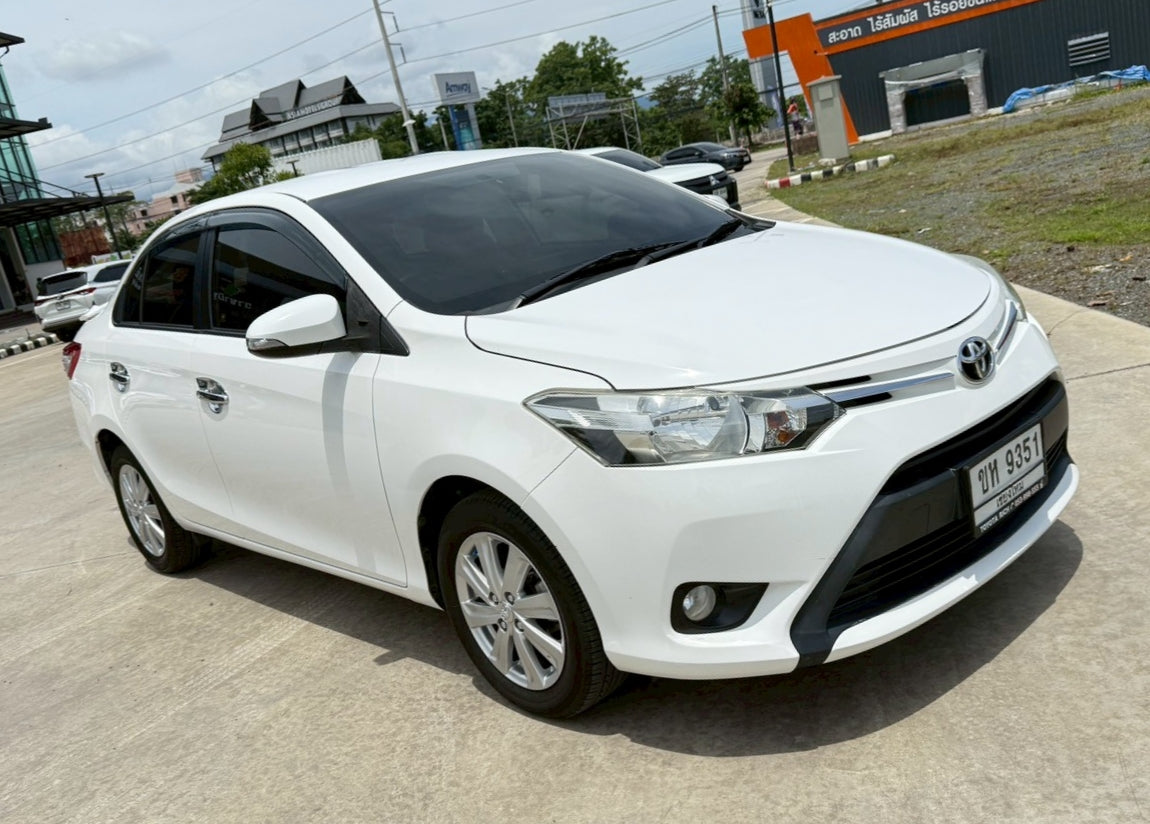 TOYOTA VIOS 1.5E A/T เกียร์ออโต้ 2015/2558