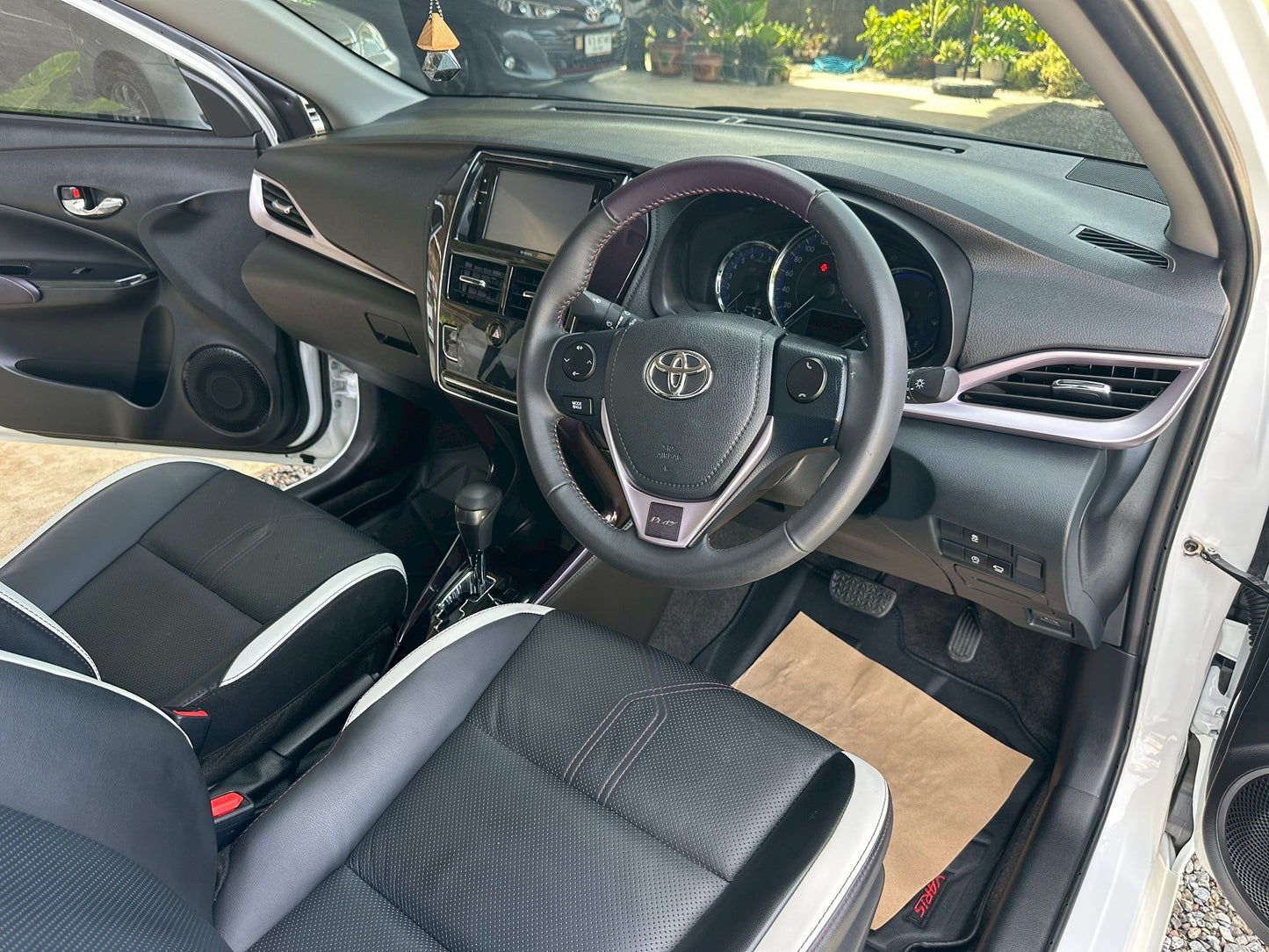 Toyota Yaris Ative Auto 1.2 Play Auto 2021