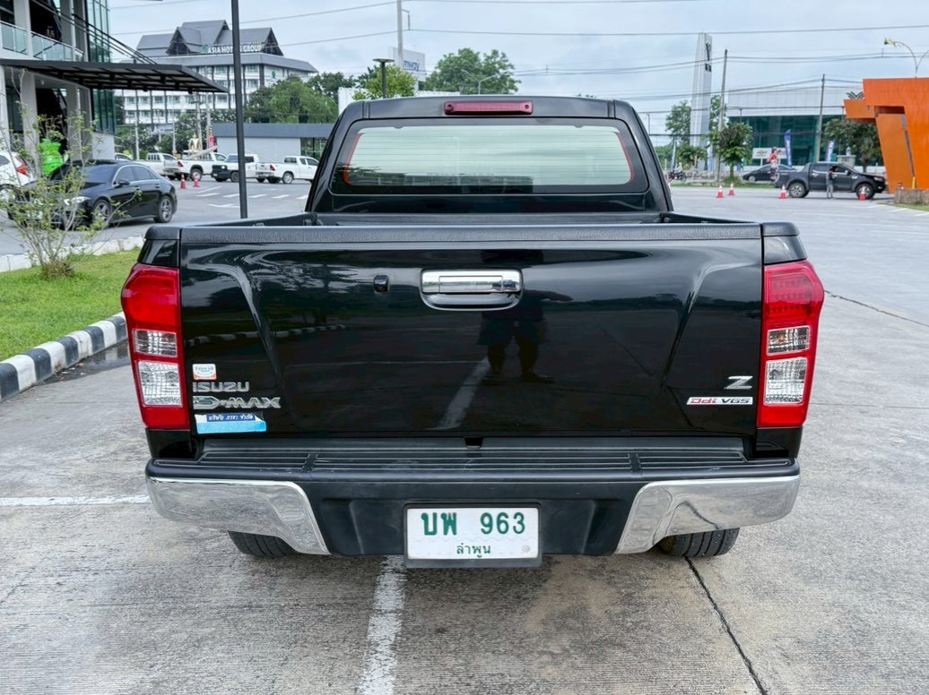 ISUZU D-MAX ALL NEW Spacecab hi 2.5Z VGS DVD M/T 2013 / 2556