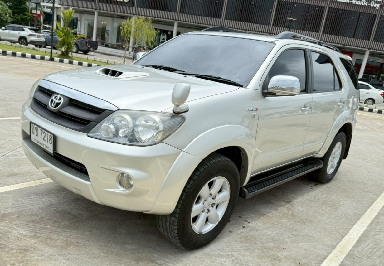 TOYOTA FORTUNER 3.0V D4D 4wd A/T ปี 2550