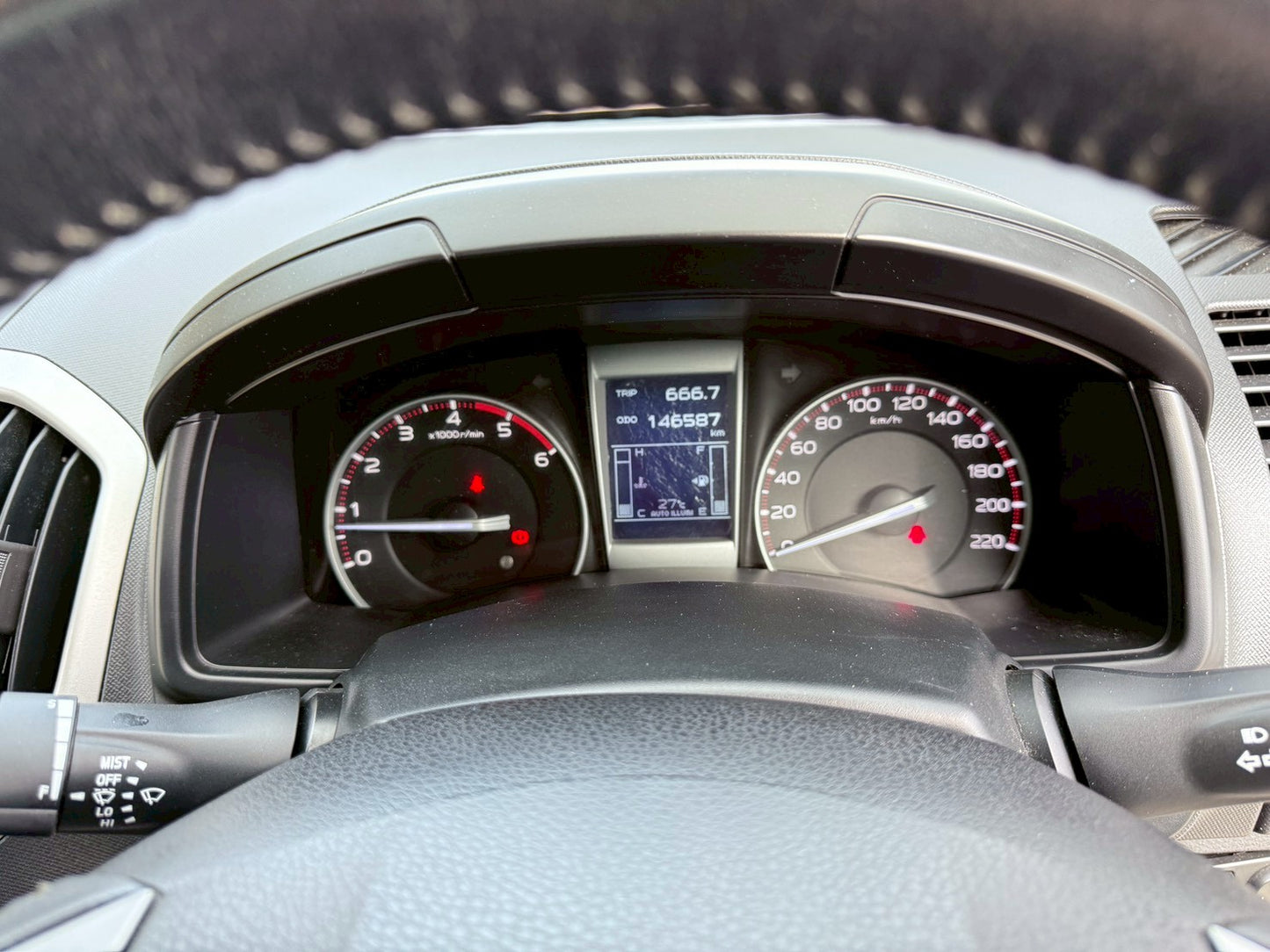 ISUZU D-MAX ALL NEW Spacecab hi 2.5Z VGS DVD M/T 2013 / 2556