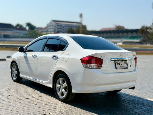 Honda City V ABS Auto
ปี 2554