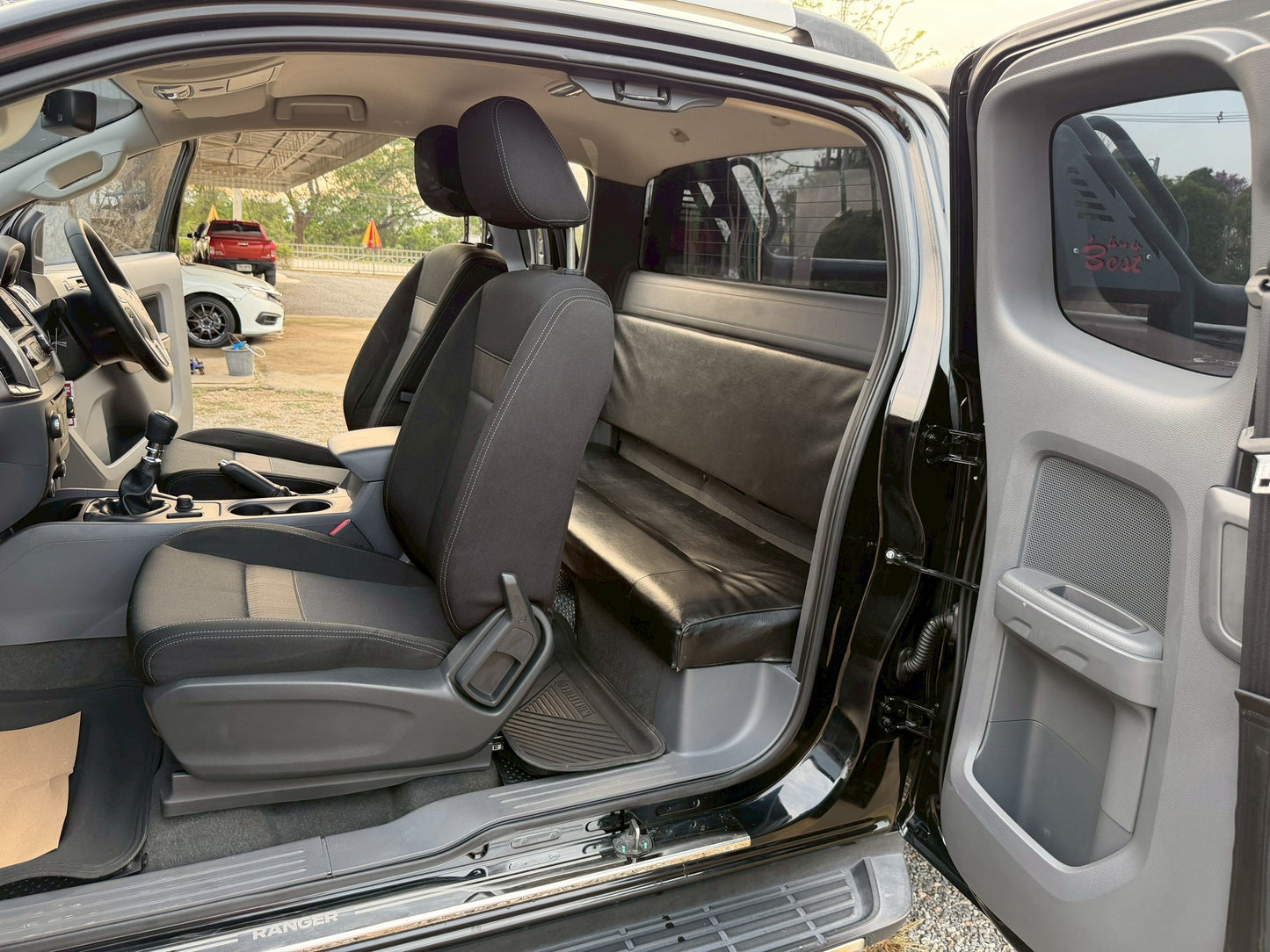 Ford Ranger 3.2 XLT 4x4 (MT) ปี 2018