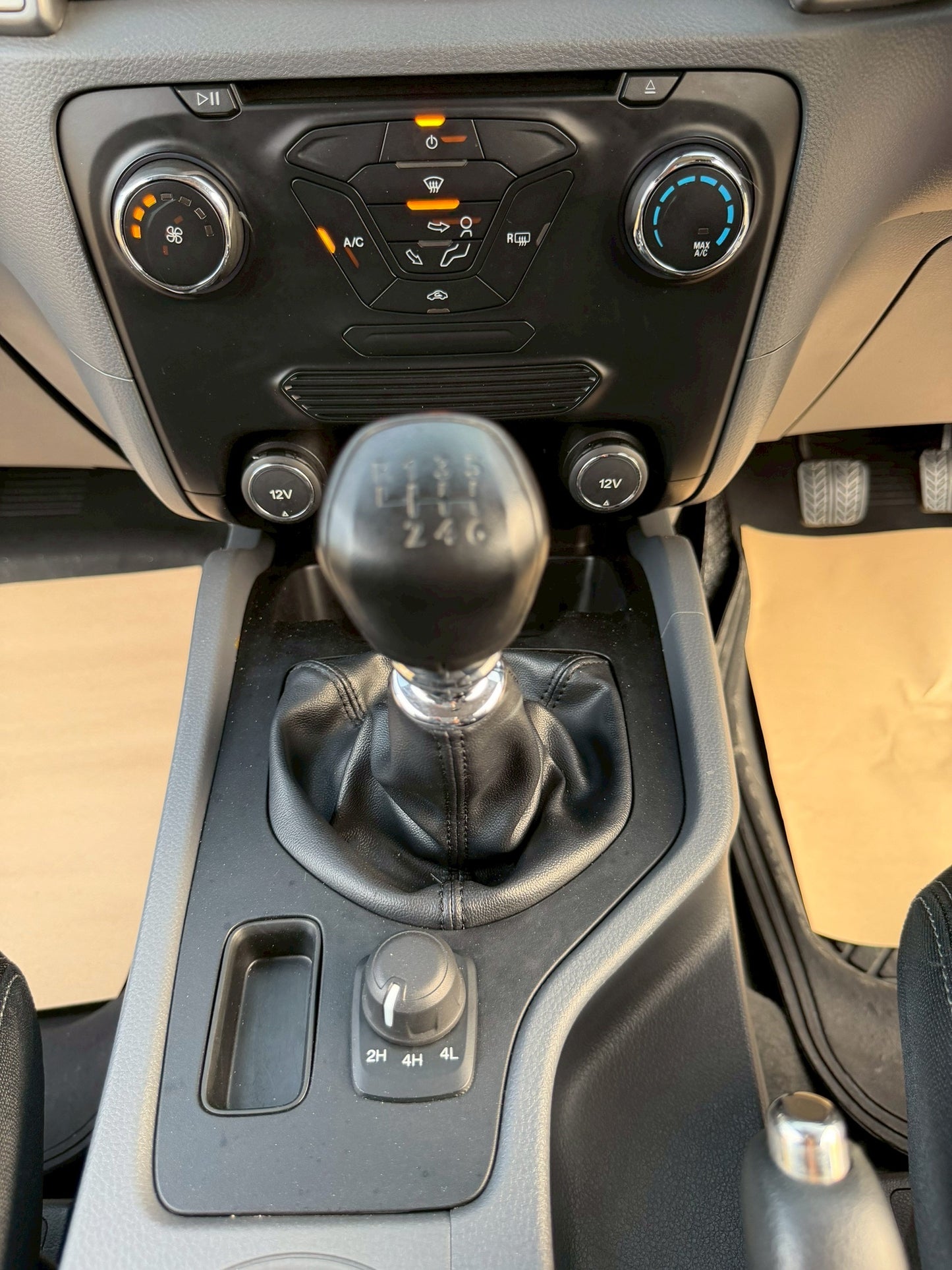 Ford Ranger 3.2 XLT 4x4 (MT) ปี 2018