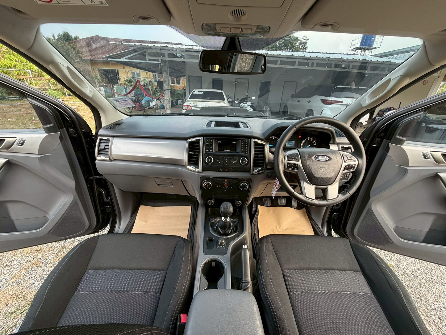 Ford Ranger 3.2 XLT 4x4 (MT) ปี 2018