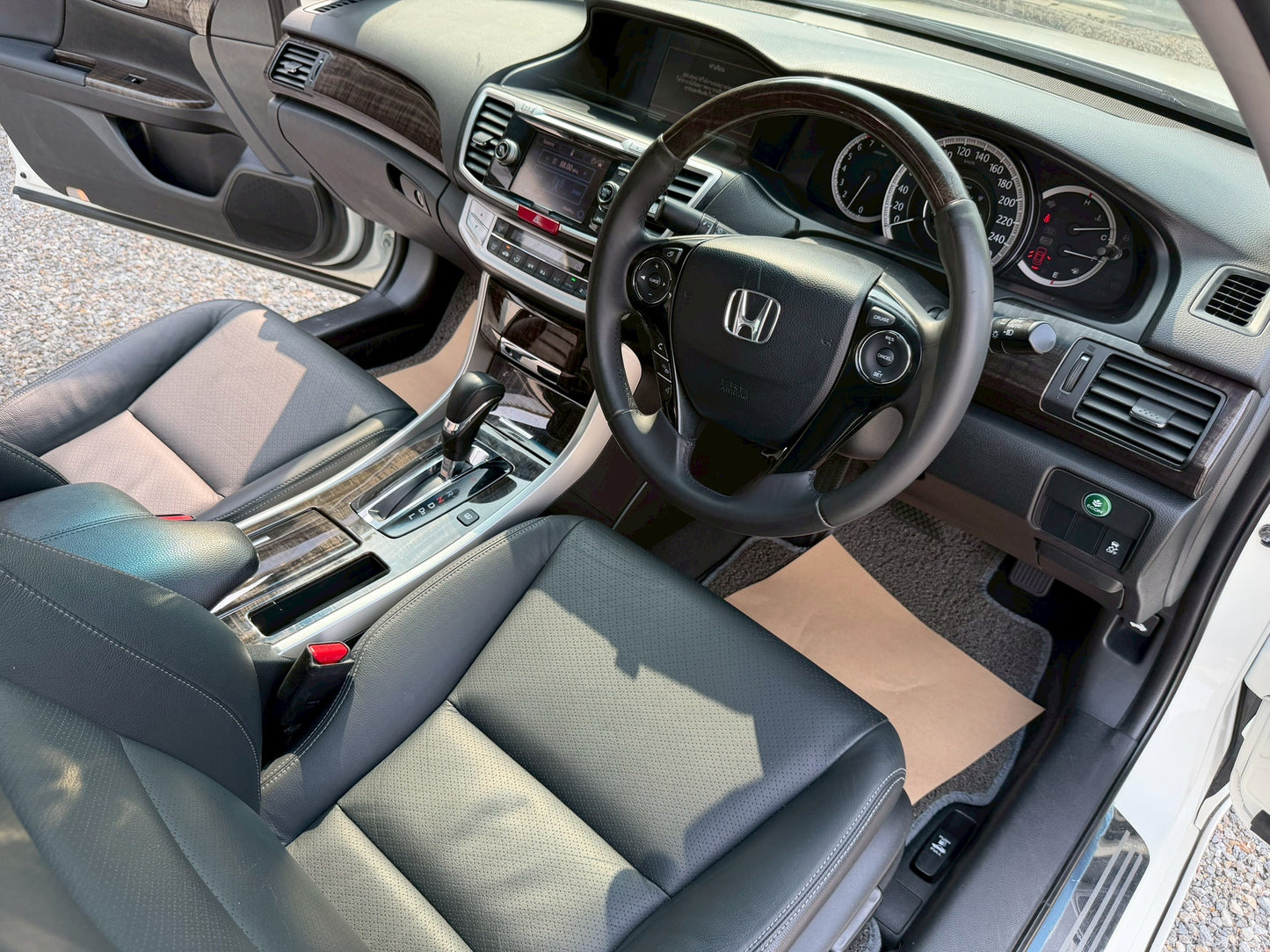 Honda Accord 2.0 EL (G9) ปี 2014/15