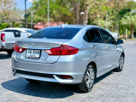 Honda City V Plus เกียร์ Auto ปี 2017 สี เทา