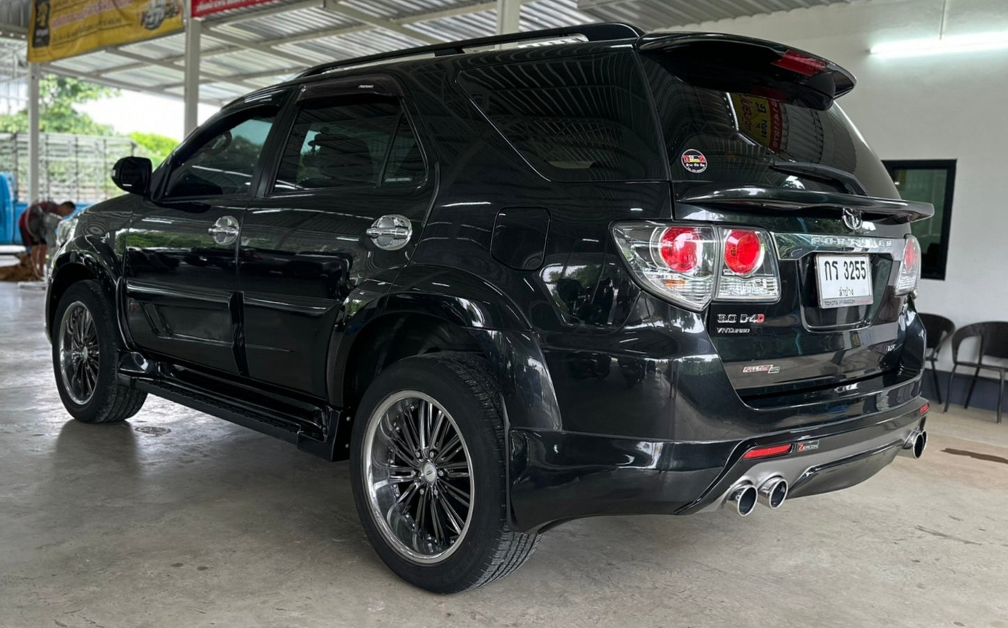 TOYOTA FORTUNER 3.0 V NAVI AUTO 4x4 2012