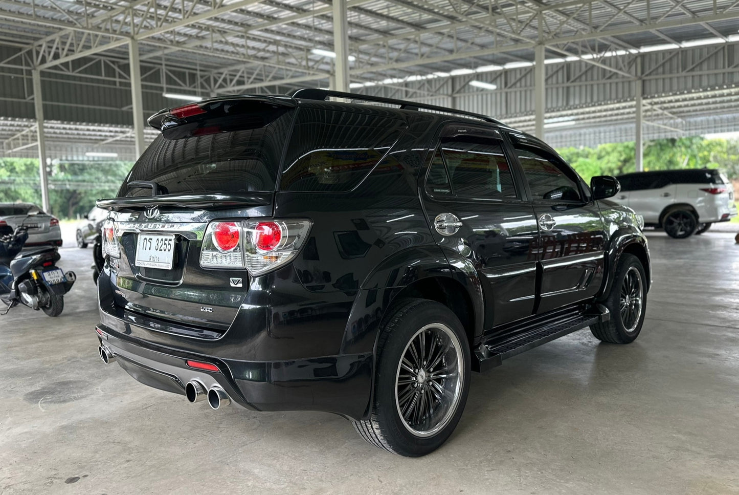 TOYOTA FORTUNER 3.0 V NAVI AUTO 4x4 2012