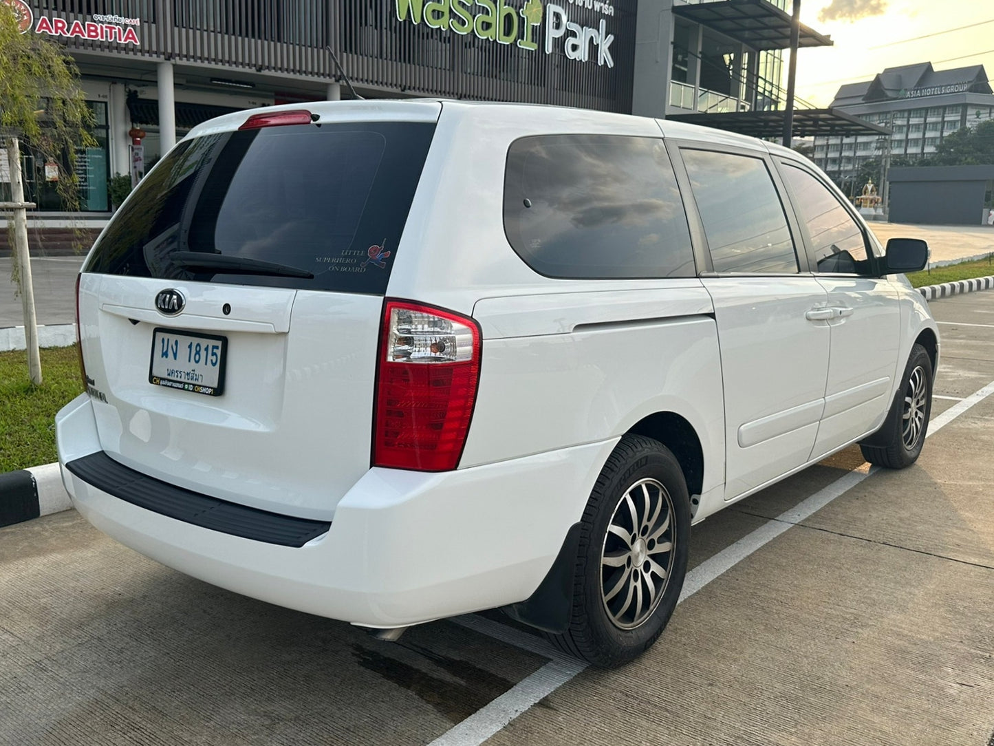 KIA GRAND CARNILAL 2.9 CEO/EX/LX (diesel) ออโต้ ปี 2012/2558