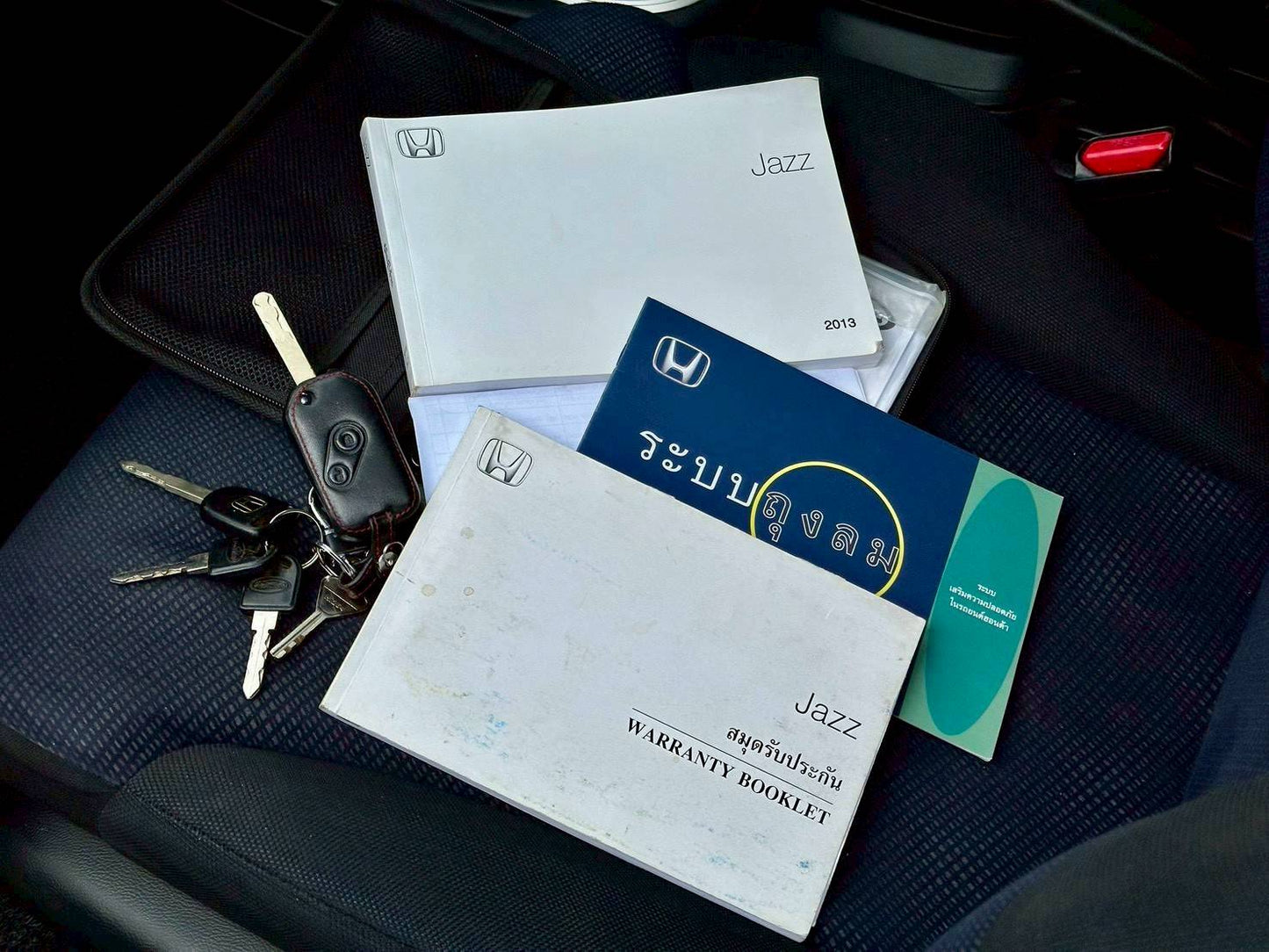 HONDA Jazz 1.5V ออโต้ ปี 2012