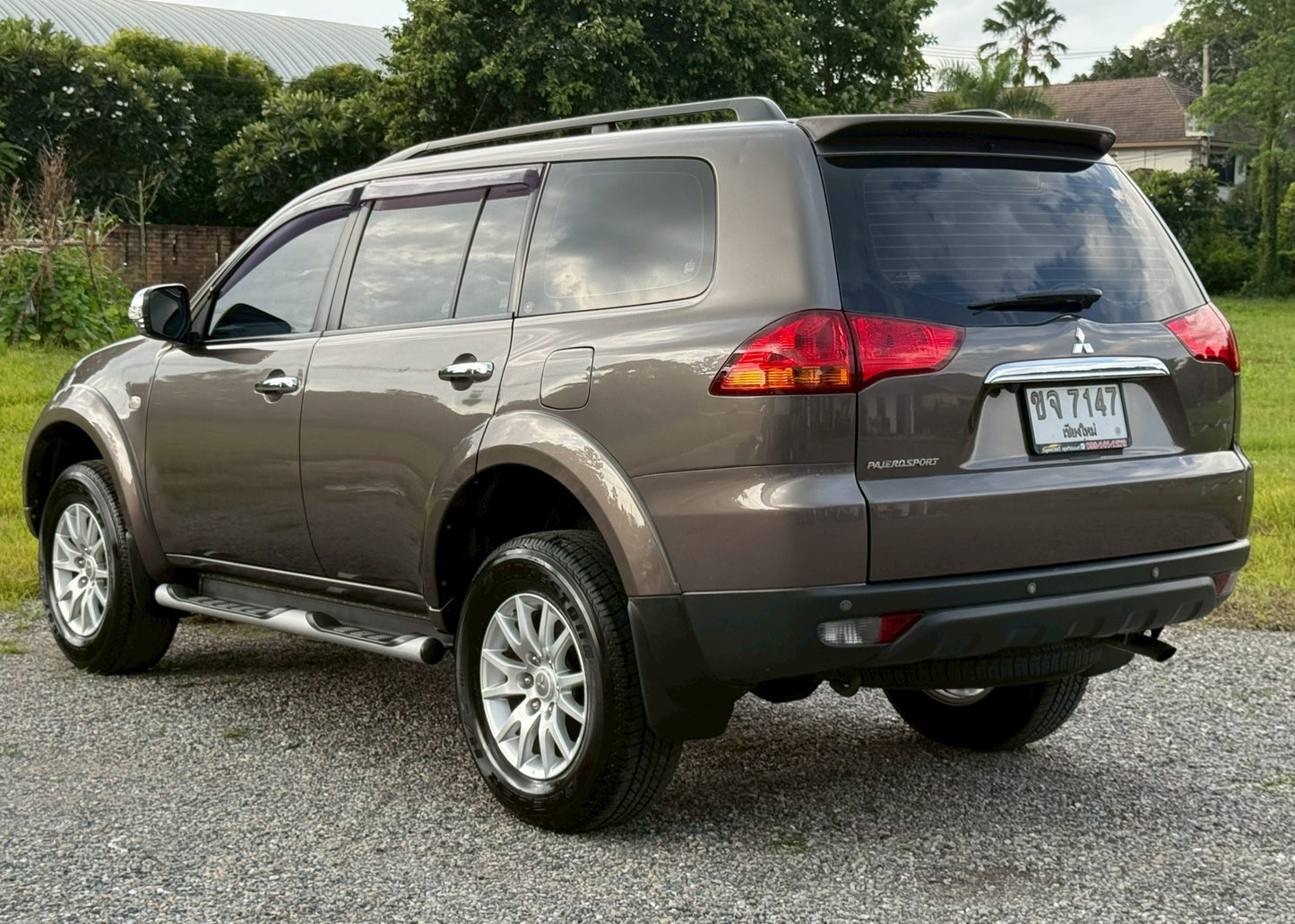 Mitsubishi Pajero sport 2.5 GT Auto 4WD 2011