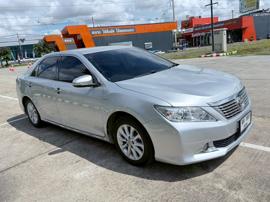 TOYOTA CAMRY 2.0G  เกียร์ออโต้ 2012/2555