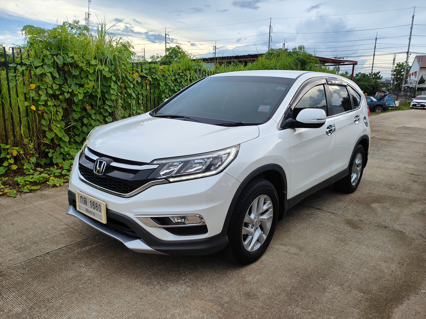 Honda CR-V 2.0 E 4WD ปี 2016 (รถมือเดียว)
SUV ขับ 4 แท้