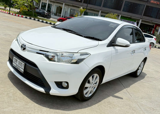 TOYOTA VIOS 1.5E A/T เกียร์ออโต้ 2015/2558