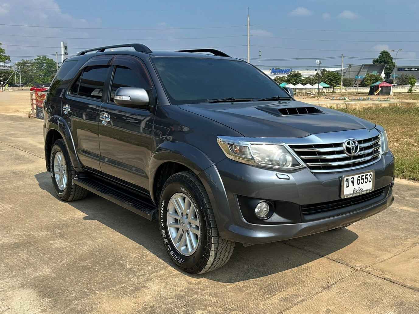 FORTUNER 3.0 V Auto 4WD
ปี 2011/2554