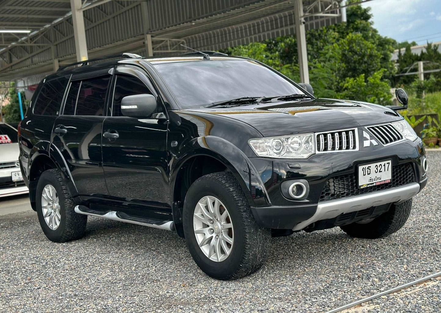 MITSUBISHI PAJERO SPORT 2.5 GT 2WD ออโต้รุ่นท็อปสุด ปี 2012/2555