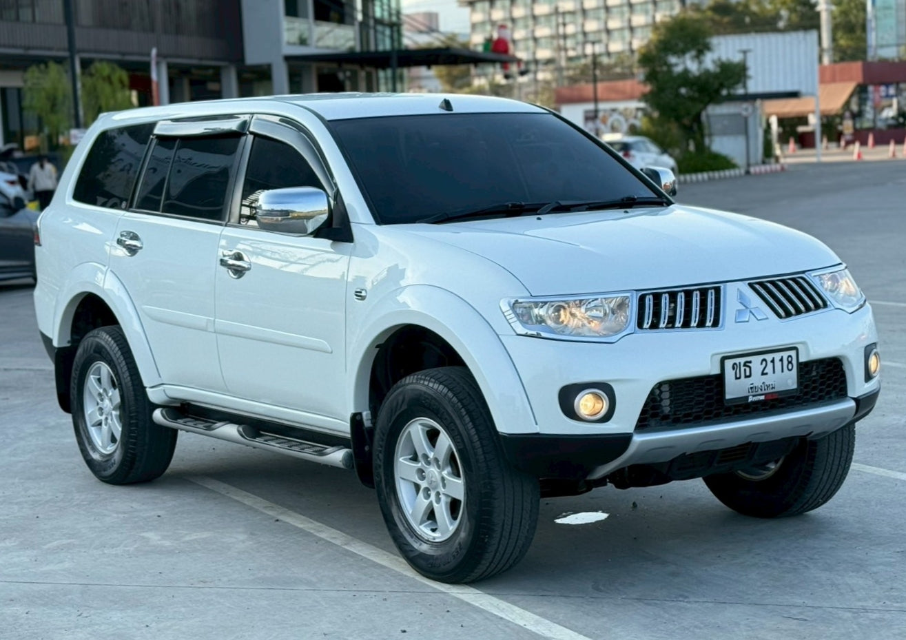 Mitsubishi Pajero Sport 2.5 GLS VG Turbo A/T ปี 2012