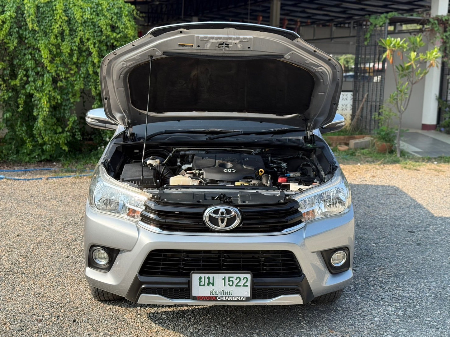 "Toyota Revo cab 2.4E m/t 2018/2561" (เกียร์ธรรมดา)