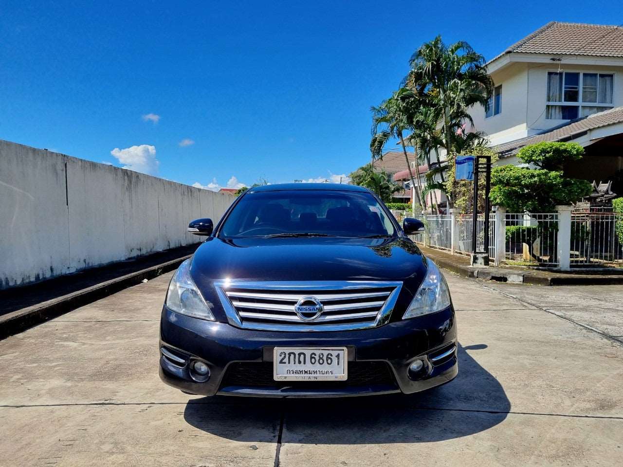 NISSAN TEANA 2.0 XL SPORT TOP ปี 2556 สีดำ เกียร์ ออโต้