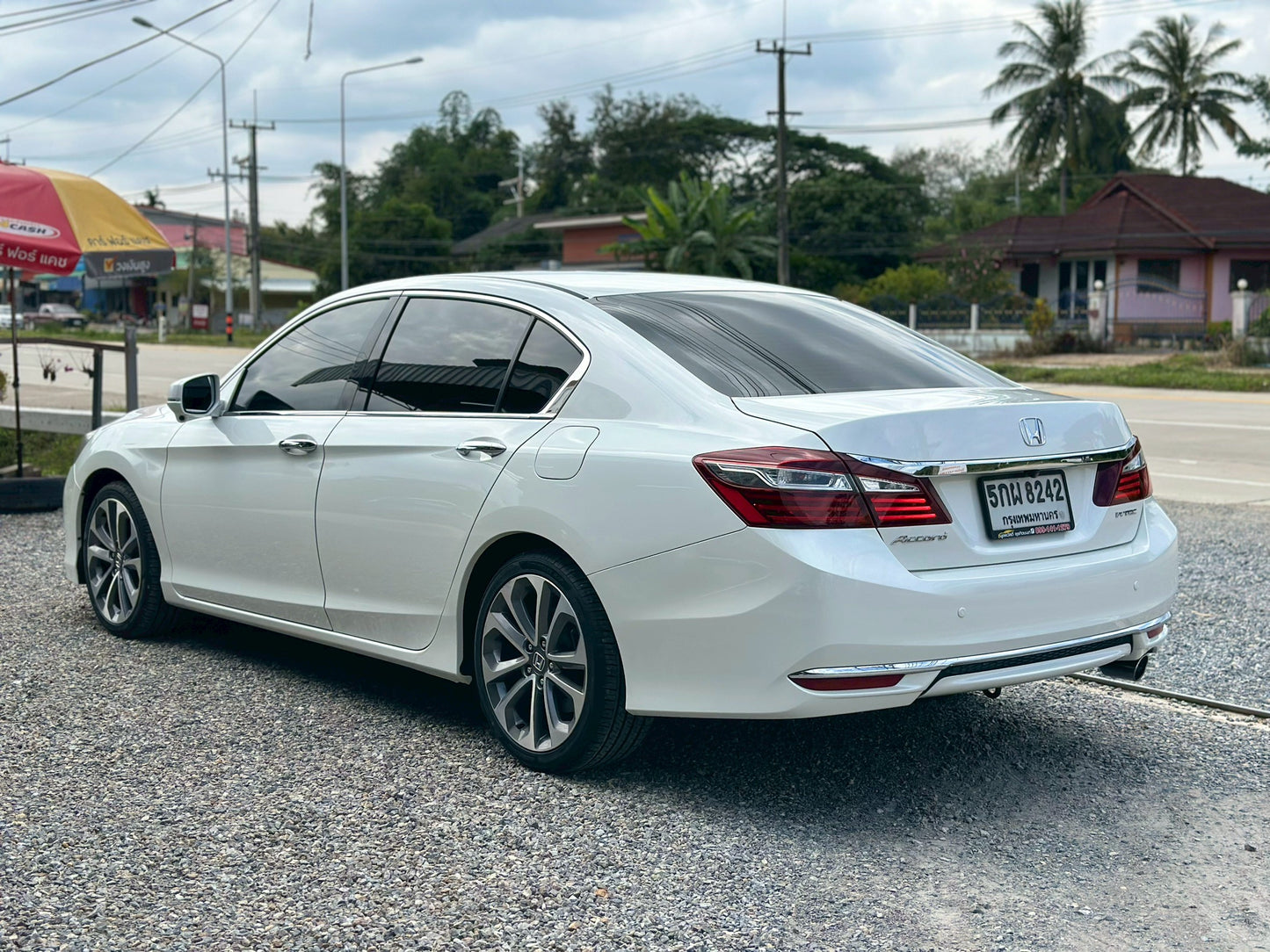 Honda Accord 2.0EL NAVI Auto MNC 2016