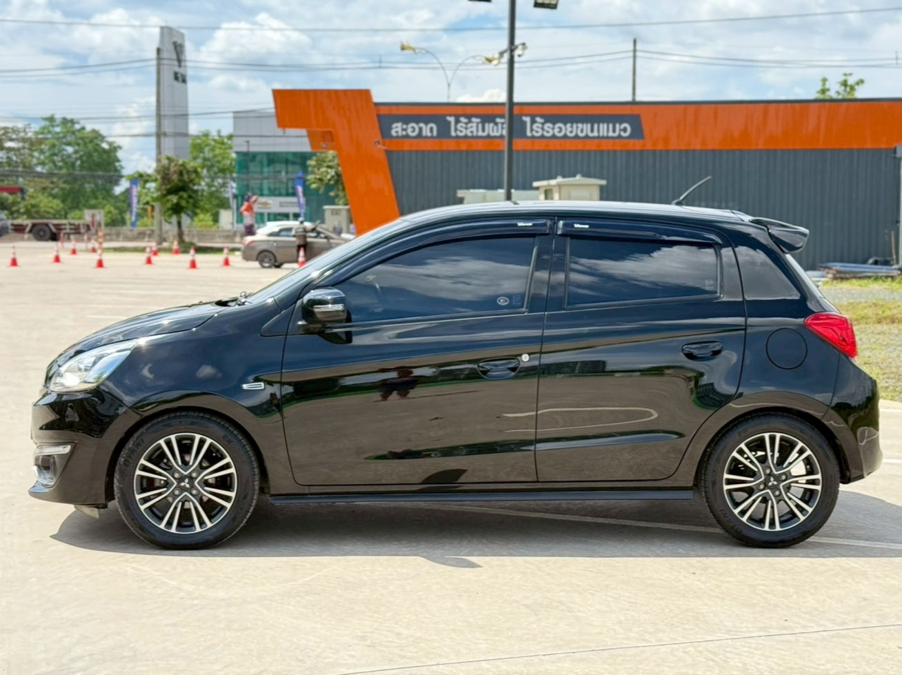 MITSUBISHI MIRAGE 1.2 GLS A/T (MNC) ปี 2018/19