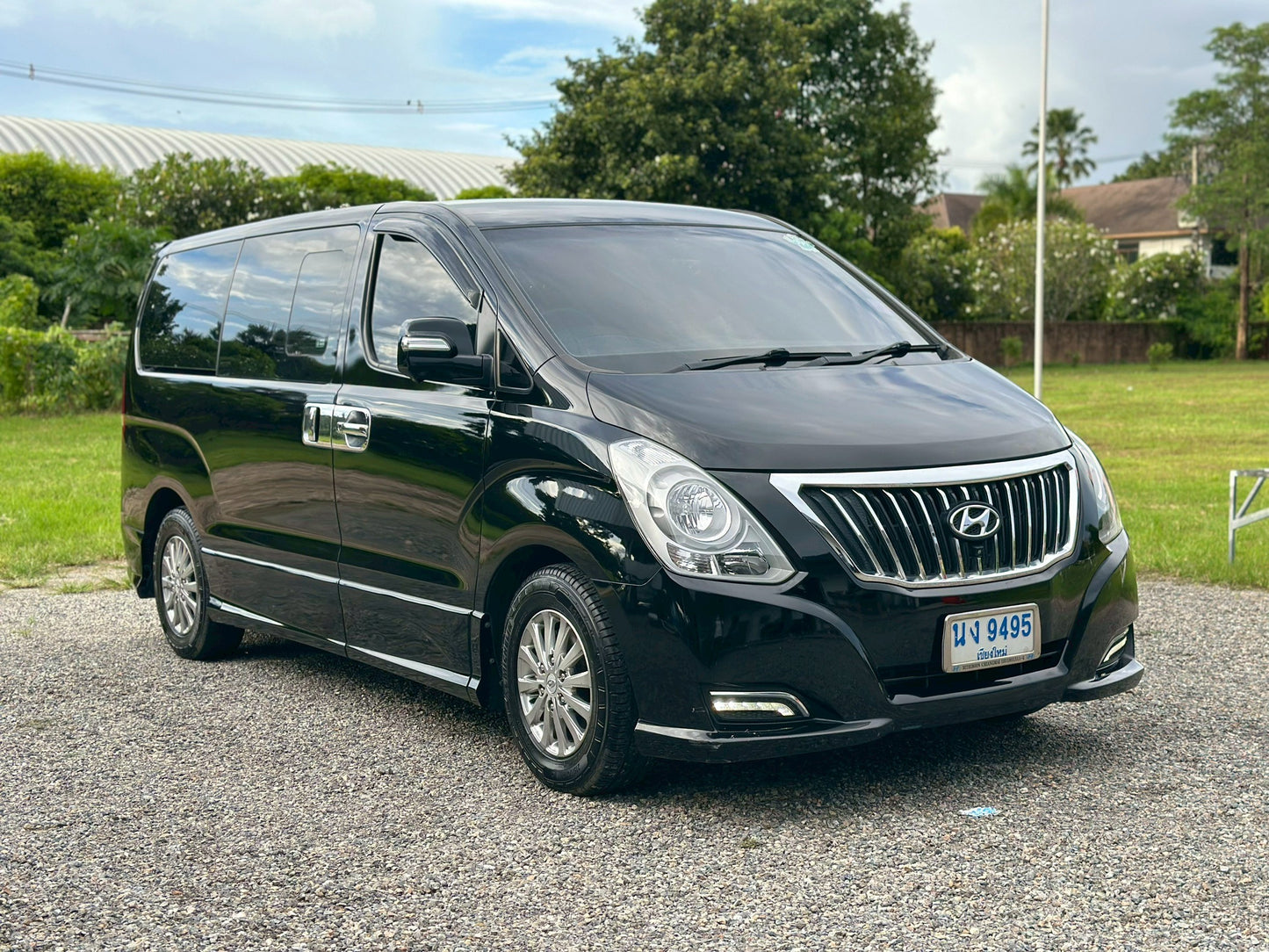 Hyundai H-1 2.5 Deluxe (MNC)ปี 2018/2562