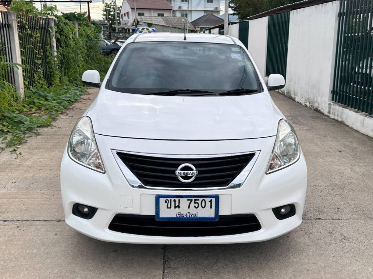 Nissan Almera E Auto ปี 2012 จด 13 -เกียร์ออโต้ มือเดียว