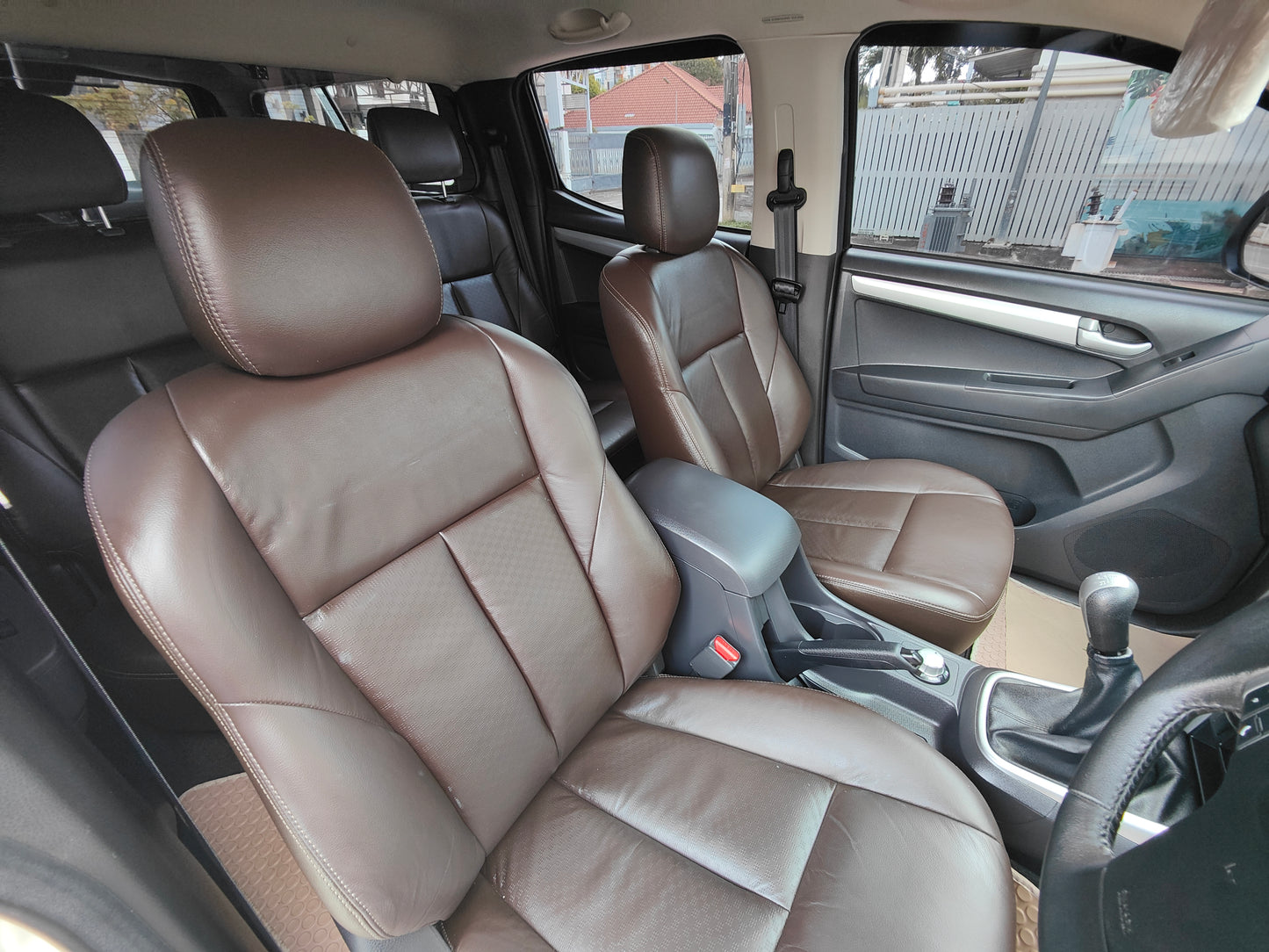 ISUZU D-MAX V-CROSS 3.0 Ddi VGS TURBO 4x4 MT ปี 2014