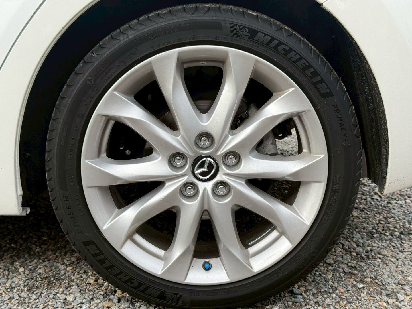 Mazda 3 Skyactive 2.0 S Sport hatchback 2014