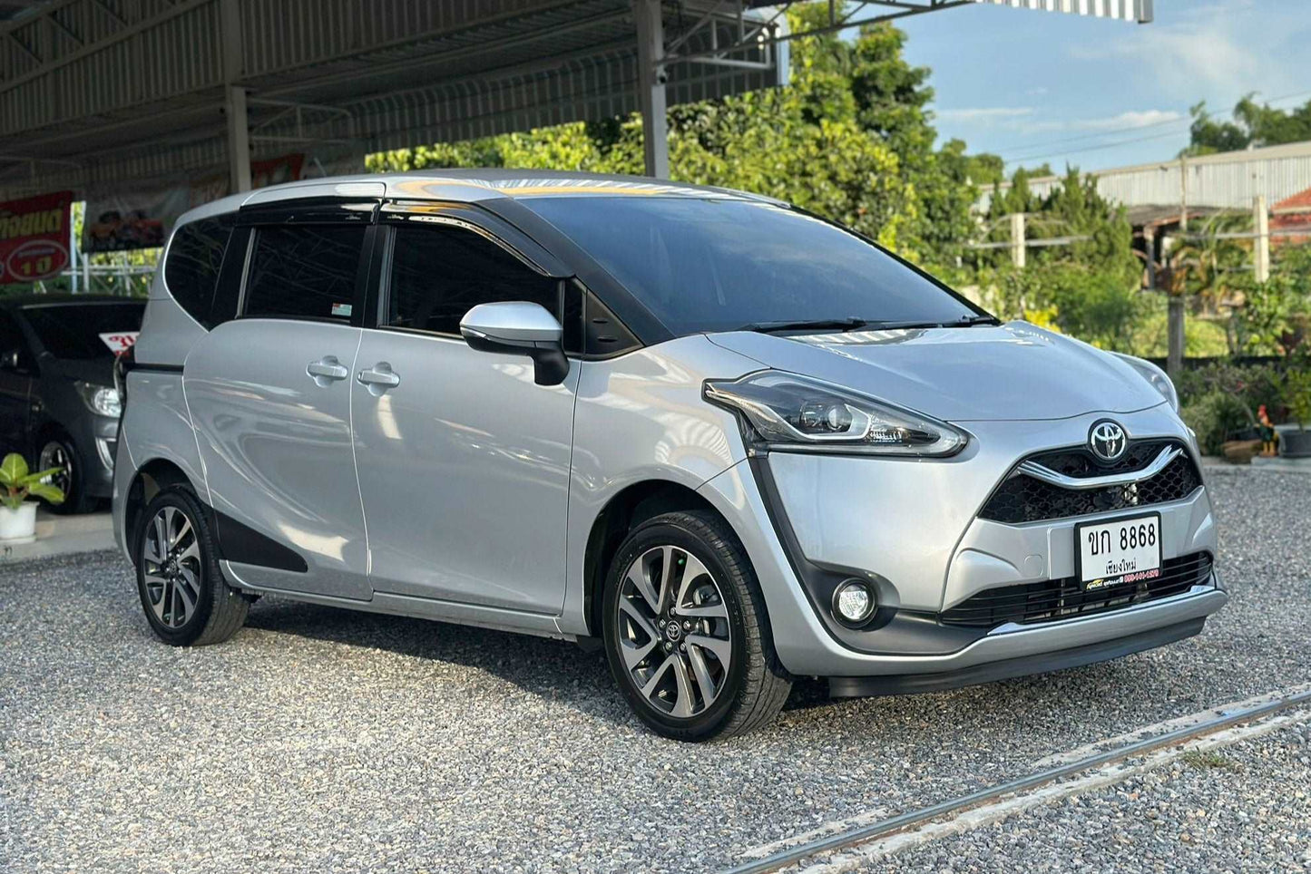 Toyota Sienta 1.5 V MNC Auto ตัวท็อป ปี 2563