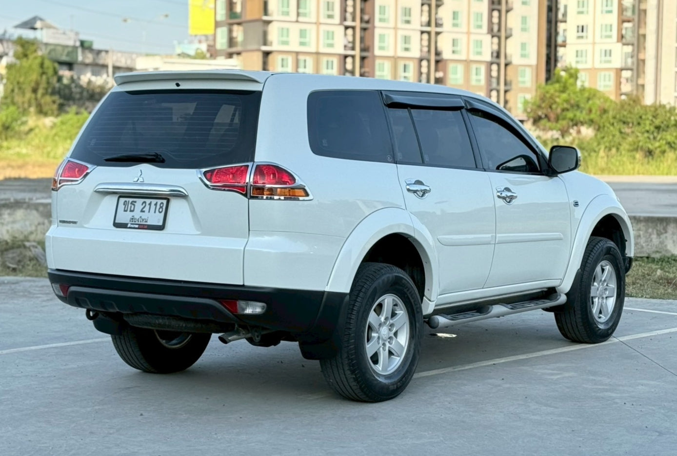 Mitsubishi Pajero Sport 2.5 GLS VG Turbo A/T ปี 2012