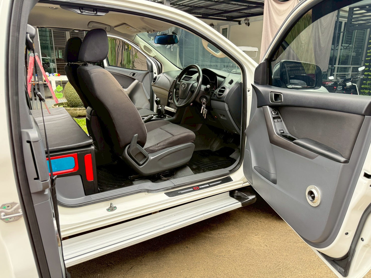 Mazda Bt-50 Pro Thunder Freestyle Cab 2.2 Hi-Racer เกียร์ธรรมดา ปี 2019 จด 2020