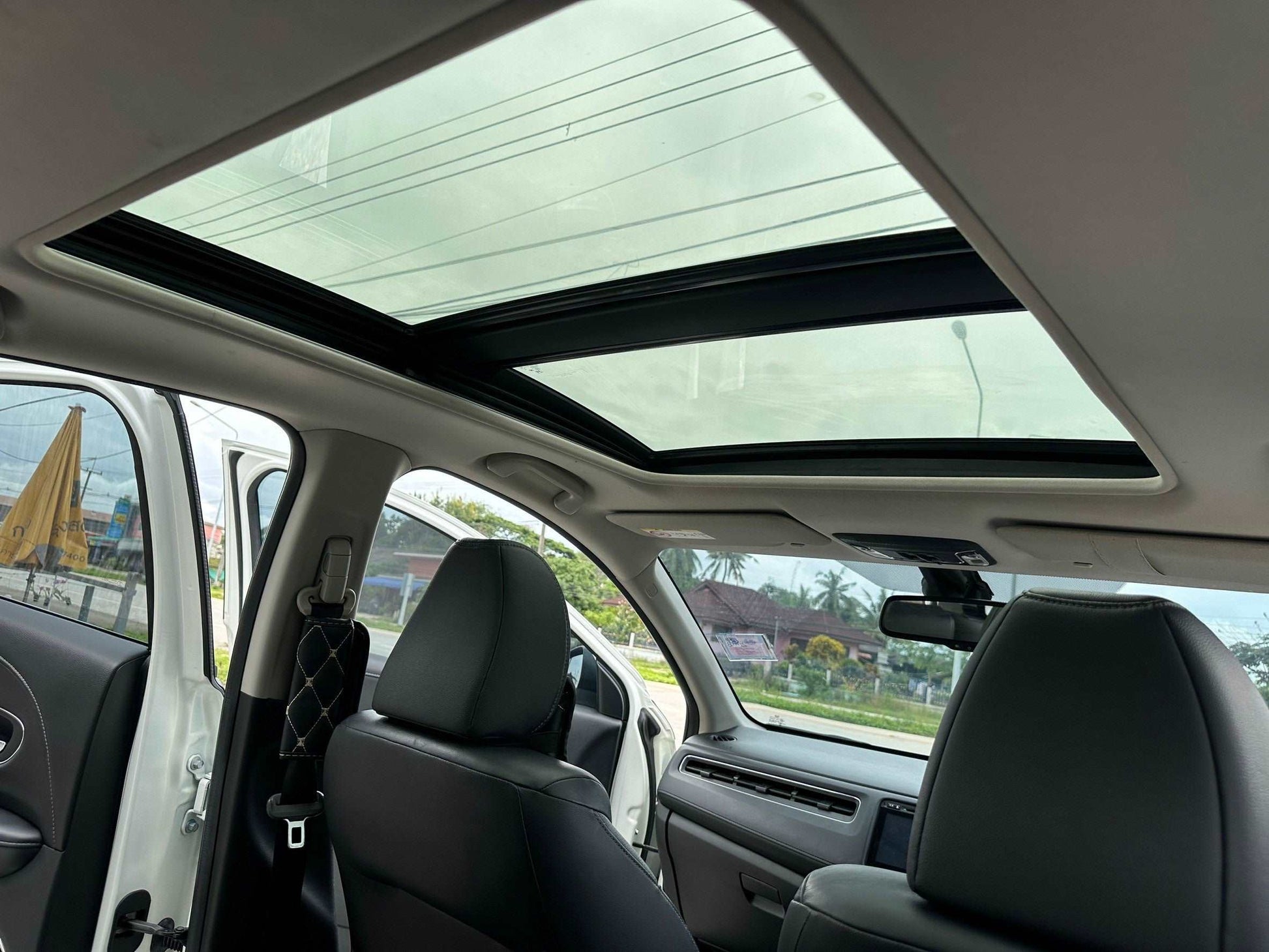 Honda HRV Top Auto 1.8 EL MNC sunroof