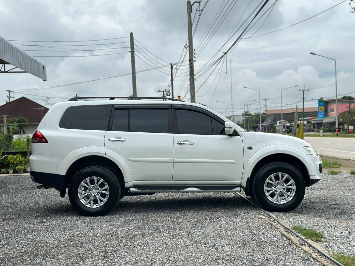 MITSUBISHI PAJERO SPORT 2.5 GT (MNC) 2WD AUTO รุ่นท็อปสุด ปี 2014 / 2557 รุ่น top สุด 2WD