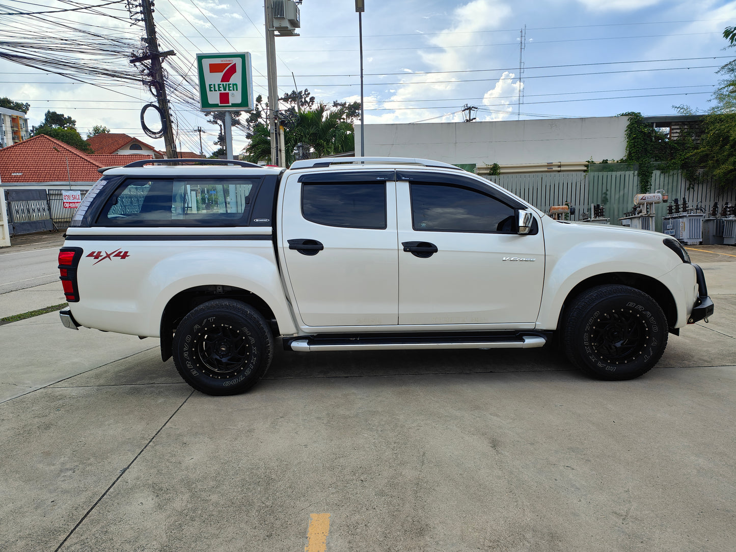 ISUZU D-MAX V-CROSS 3.0 Ddi VGS TURBO 4x4 MT ปี 2014