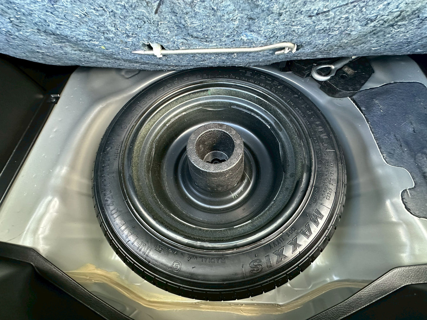 Suzuki Swift 1.25 GL เกียรธรรมดา ปี 2014/2558