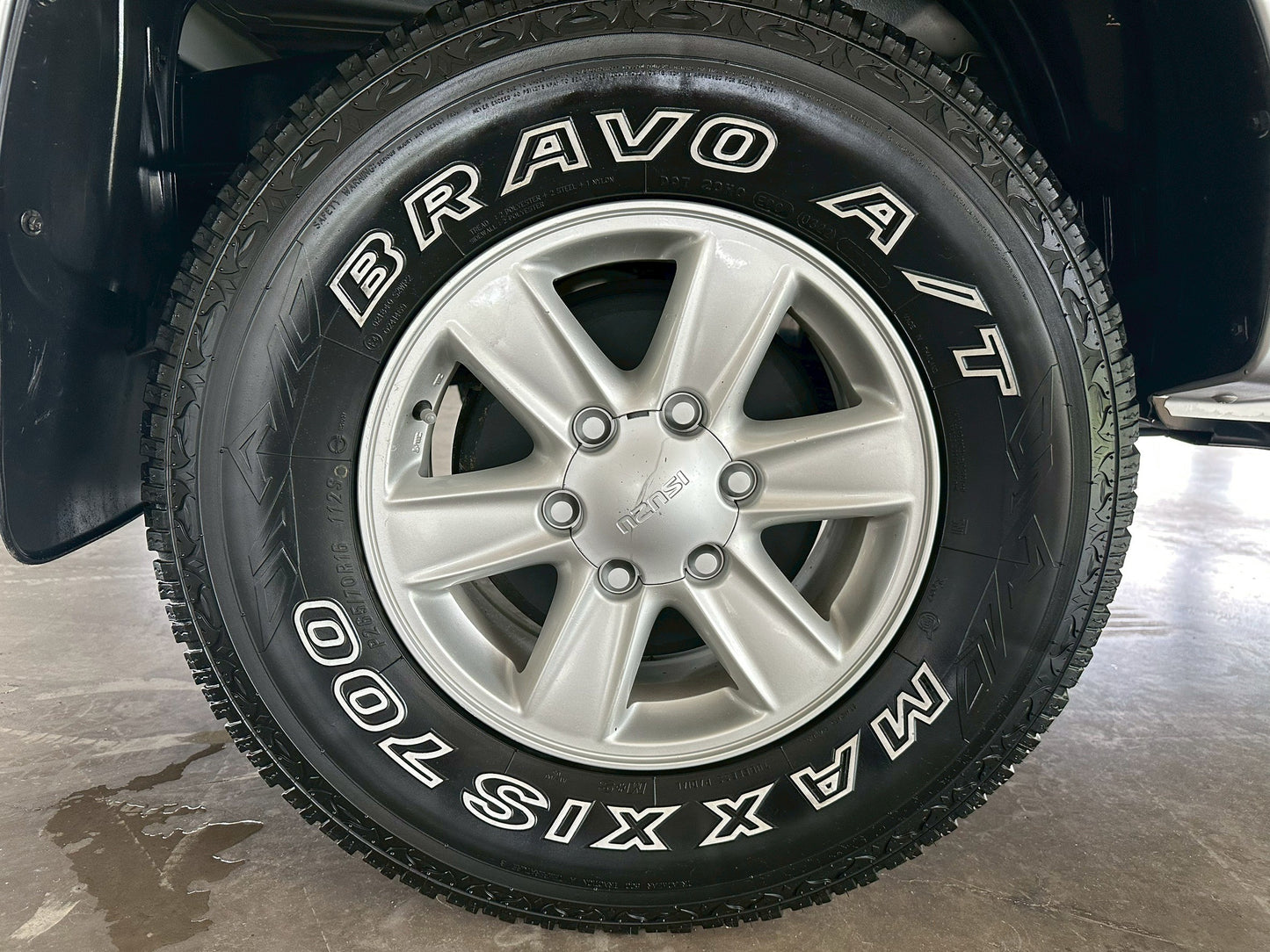 ISUZU All NEW DMAX CAB 2.5 DDI Hilander 2015